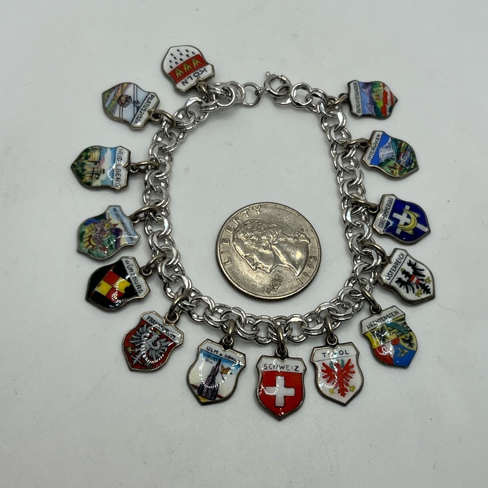 Vintage 800 & Sterling silver European cities colorful enamel charm bracelet - Picture 3 of 16